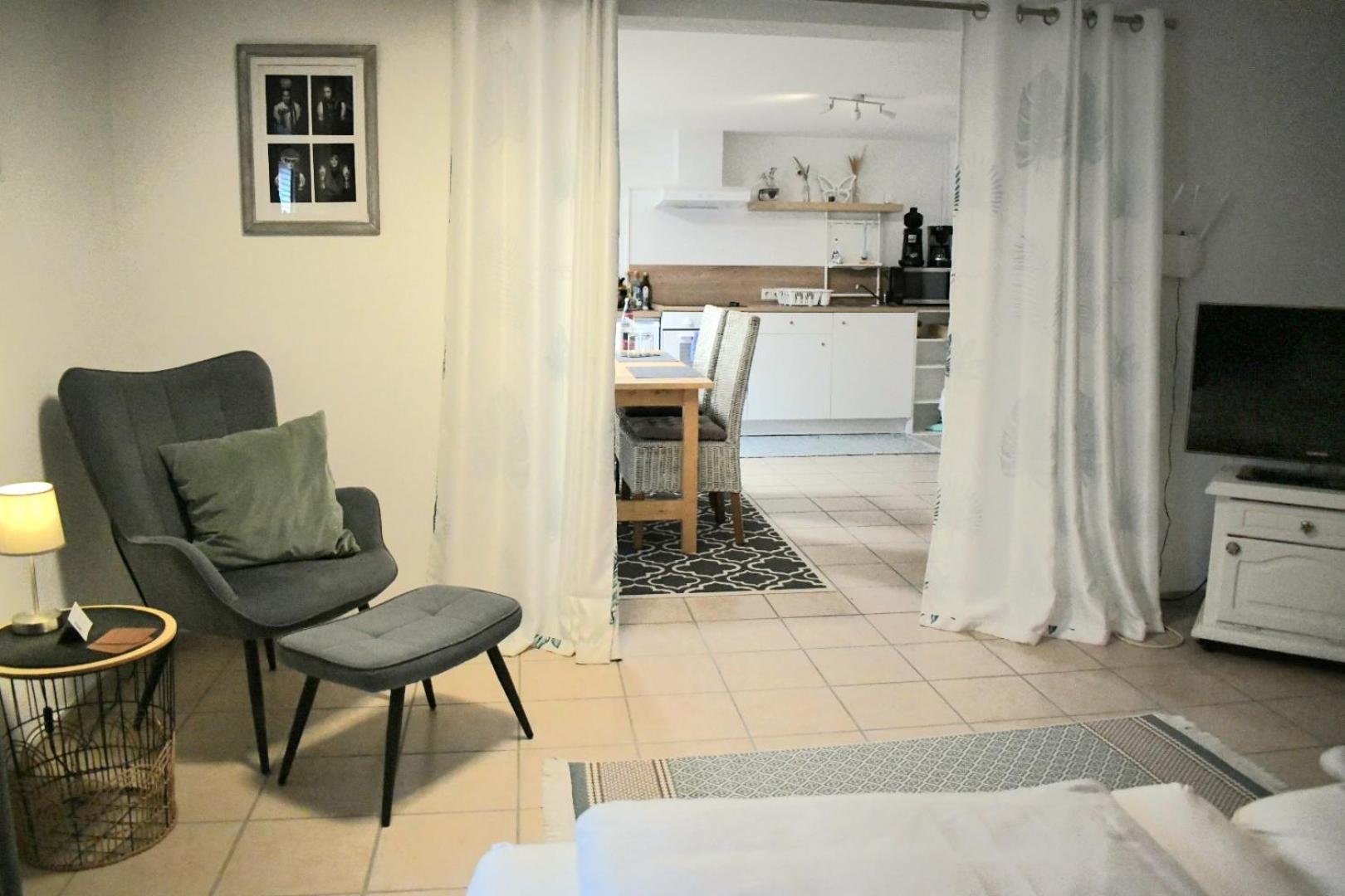 Apartment Souterrain Buehl Vimbuch Familie Bork Eksteriør billede